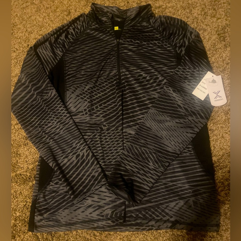 SOLD BNWT Xersion Womens 1/4-zip